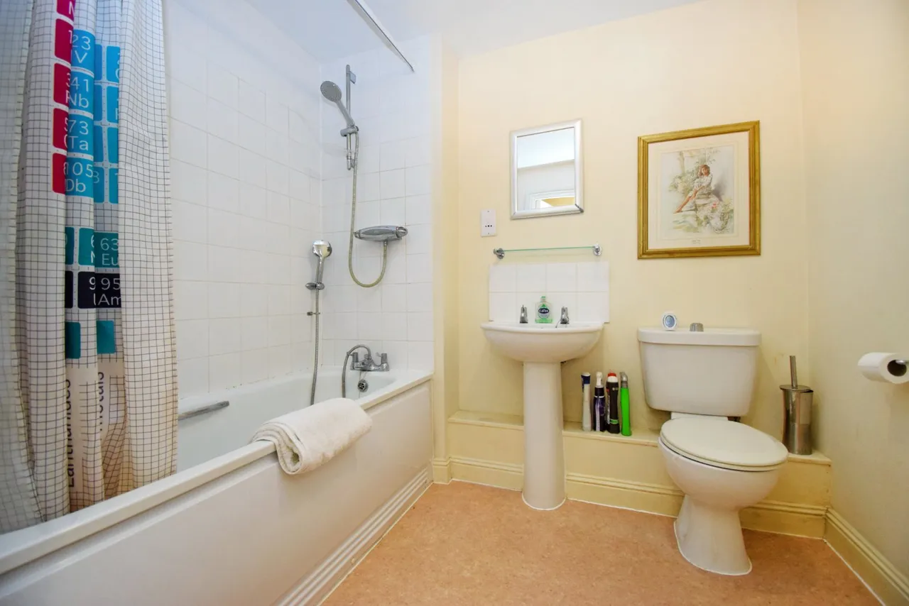 Cippenham, Berkshire, photo 6