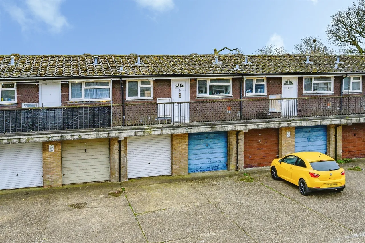 Waveney, HEMEL HEMPSTEAD, photo 11