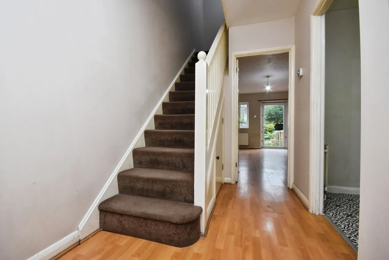 Bexley Gardens, Chadwell Heath, RM6, photo 2
