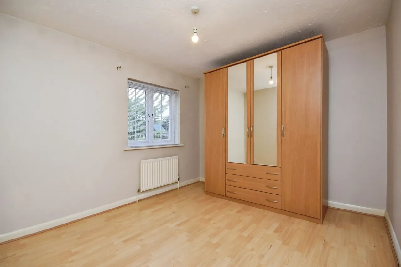 Bexley Gardens, Chadwell Heath, RM6, photo 10