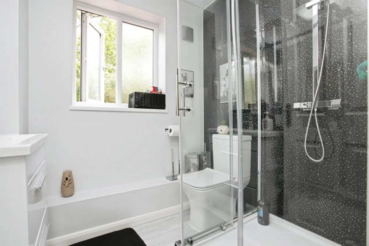 Wavere Court, Brownsover, CV21, photo 18
