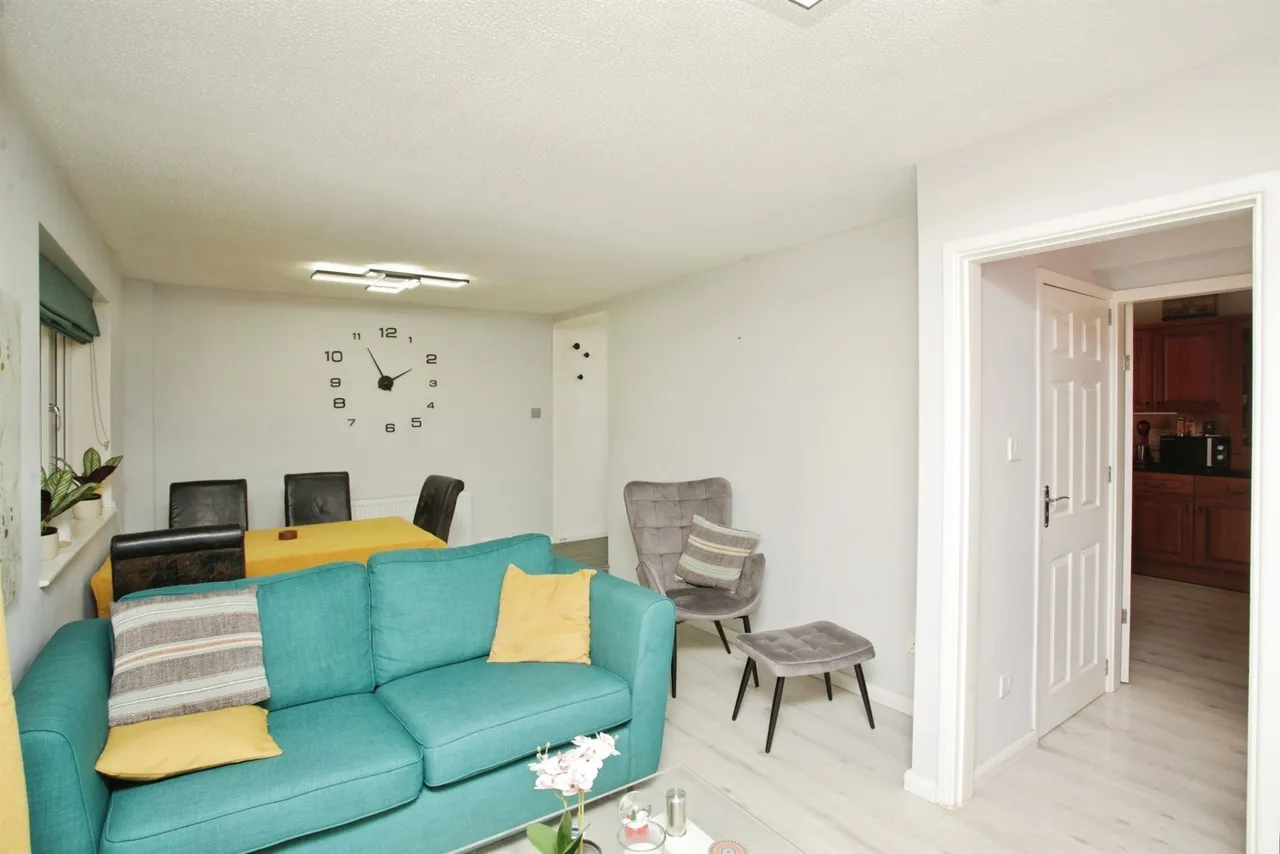 Wavere Court, Brownsover, CV21, photo 5