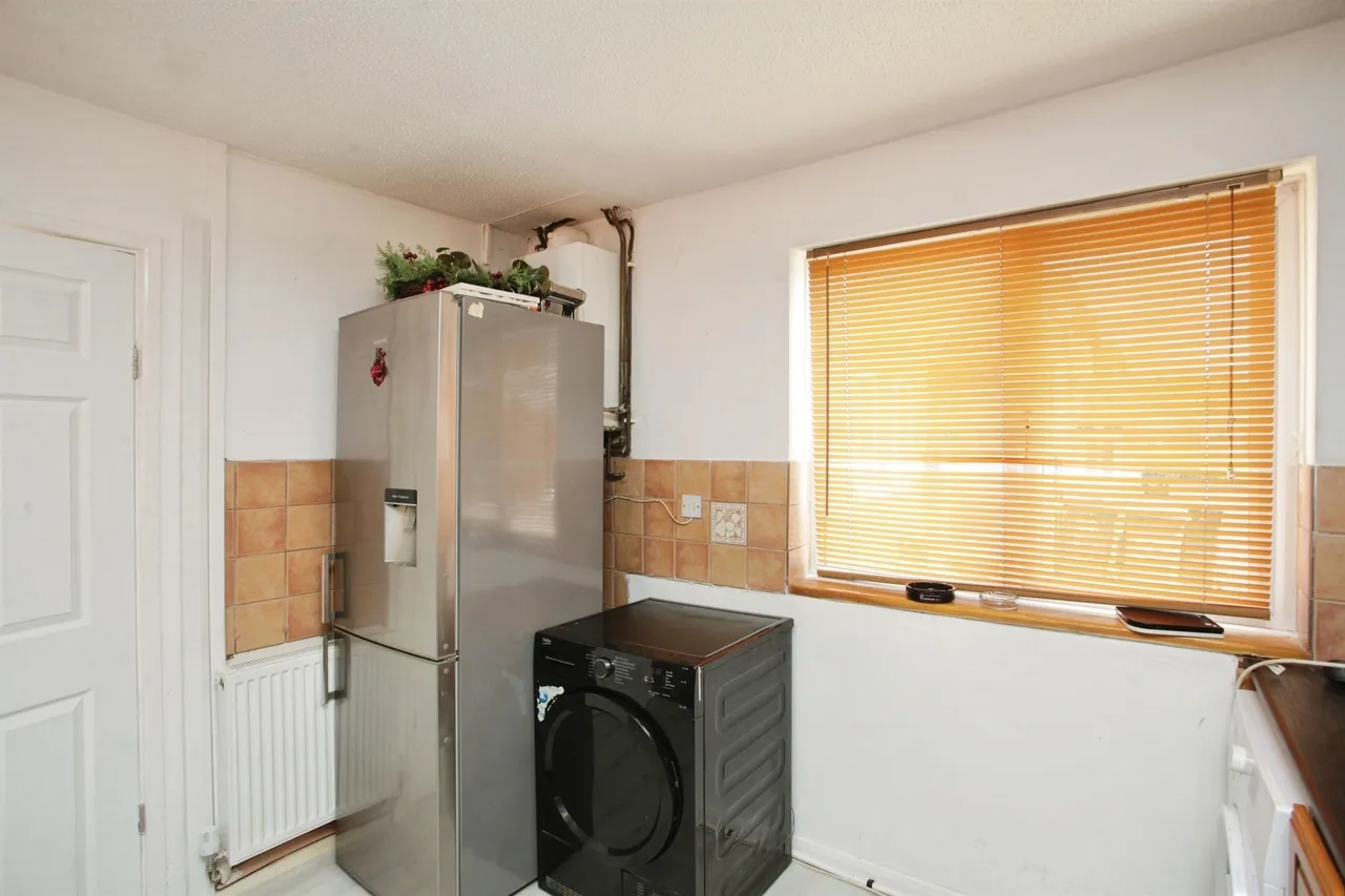 Wavere Court, Brownsover, CV21, photo 9