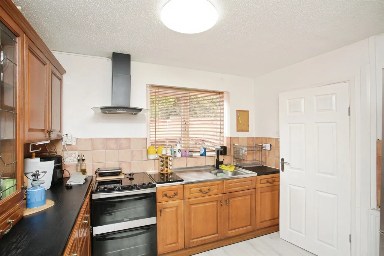 Wavere Court, Brownsover, CV21, photo 8