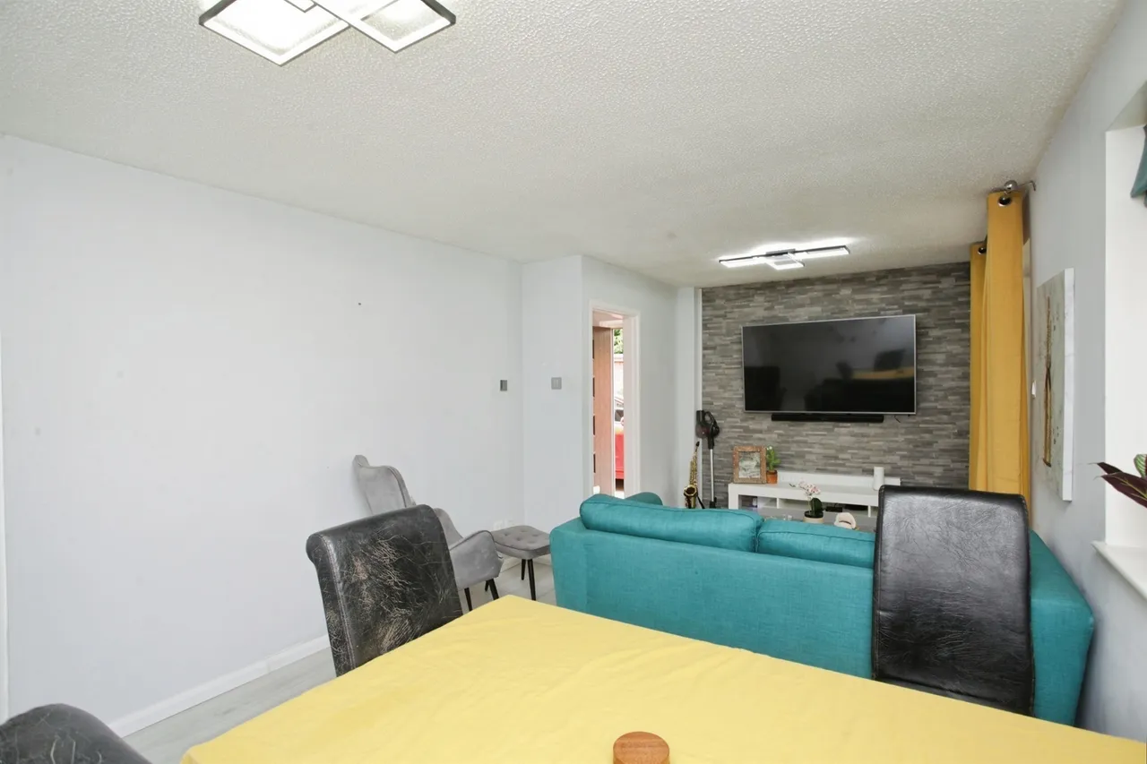 Wavere Court, Brownsover, CV21, photo 6