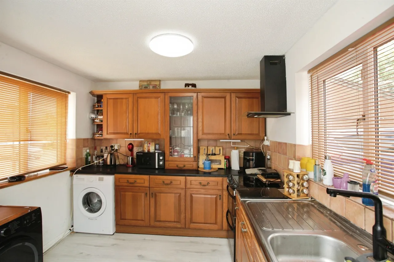 Wavere Court, Brownsover, CV21, photo 7