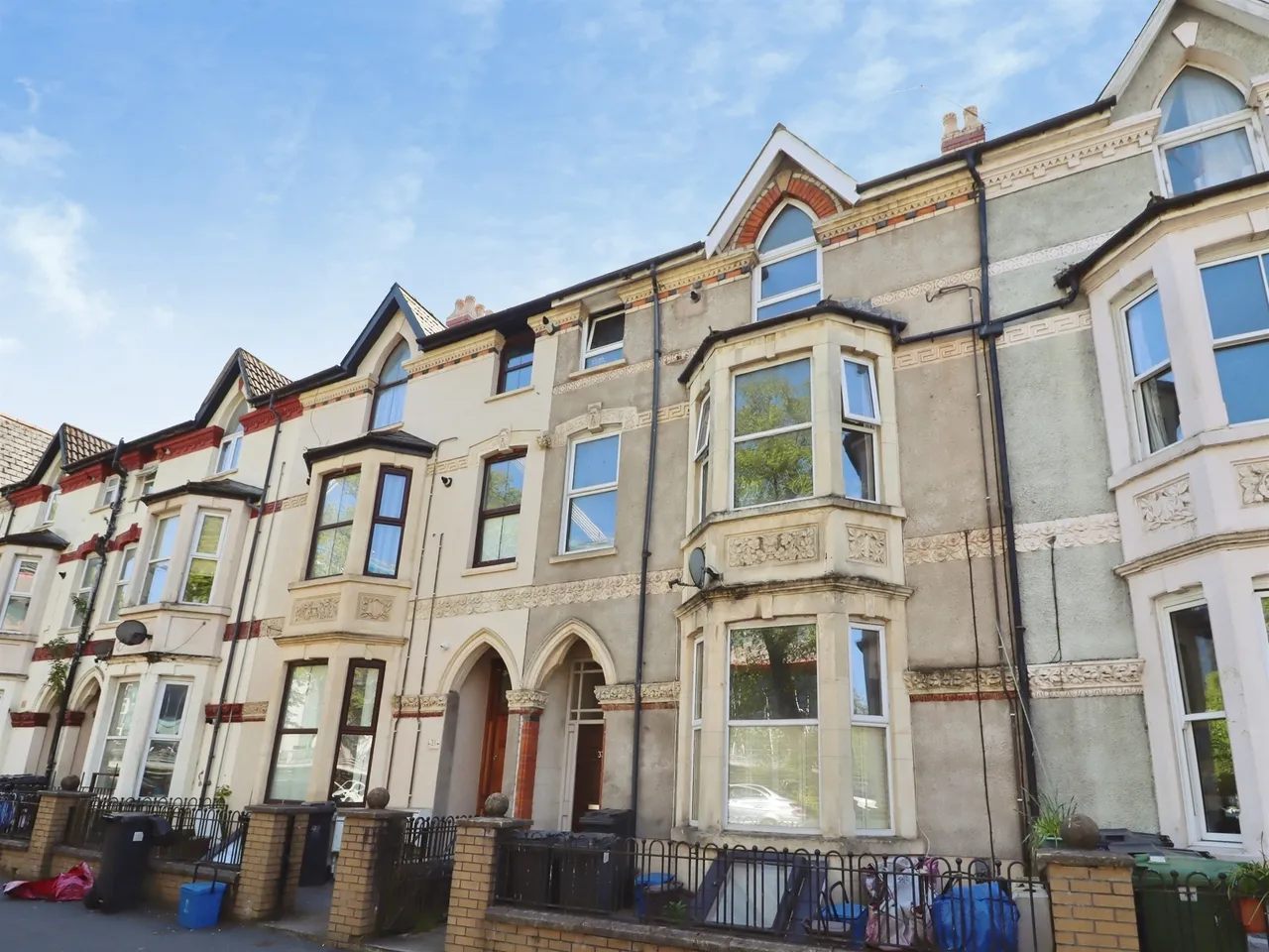 1 bed flat for sale, Fitzhamon Embankment, Cardiff, CF11