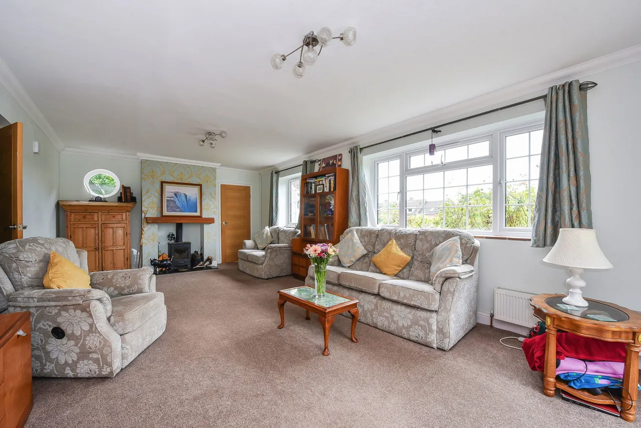 Wingfield Avenue, Christchurch, BH23 4NR, photo 2