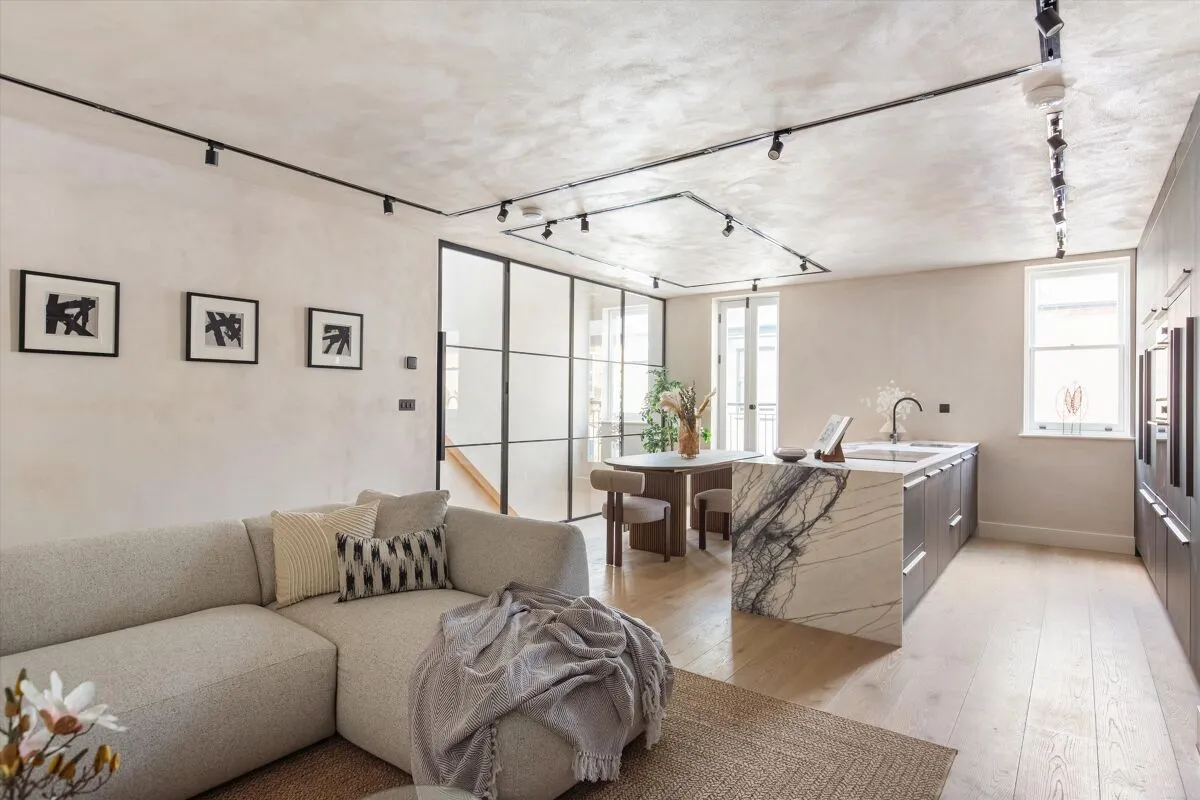 3 bed house for sale, Russell Gardens Mews, London, W14