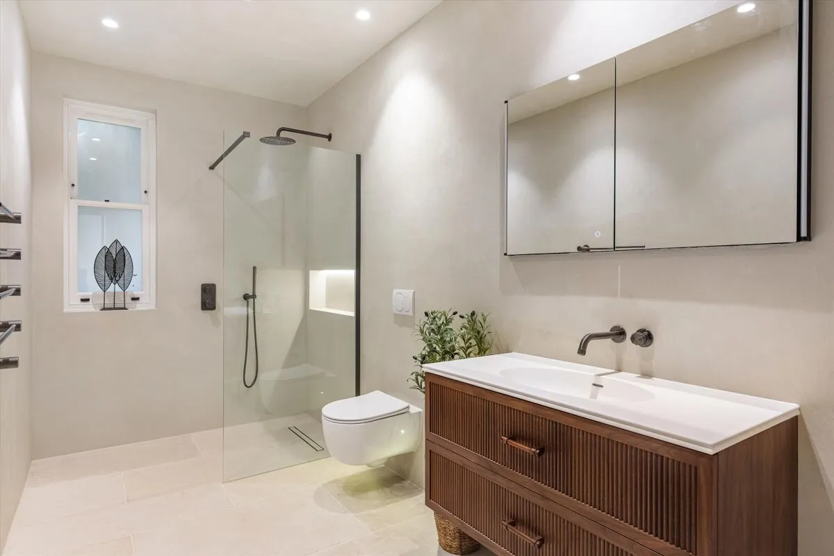 Russell Gardens Mews, London, W14, photo 9