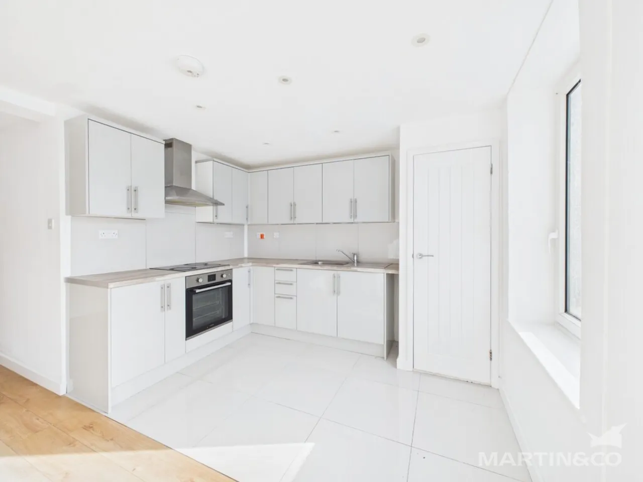 London Road, Bognor Regis, PO21, photo 2