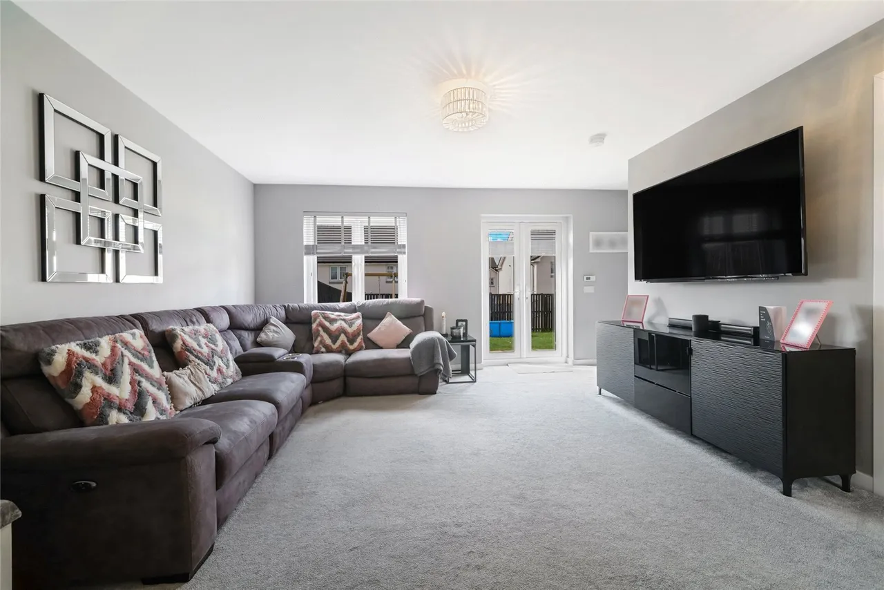 2 bed house for sale — Wardie Road, Barlanark, Glasgow, G33