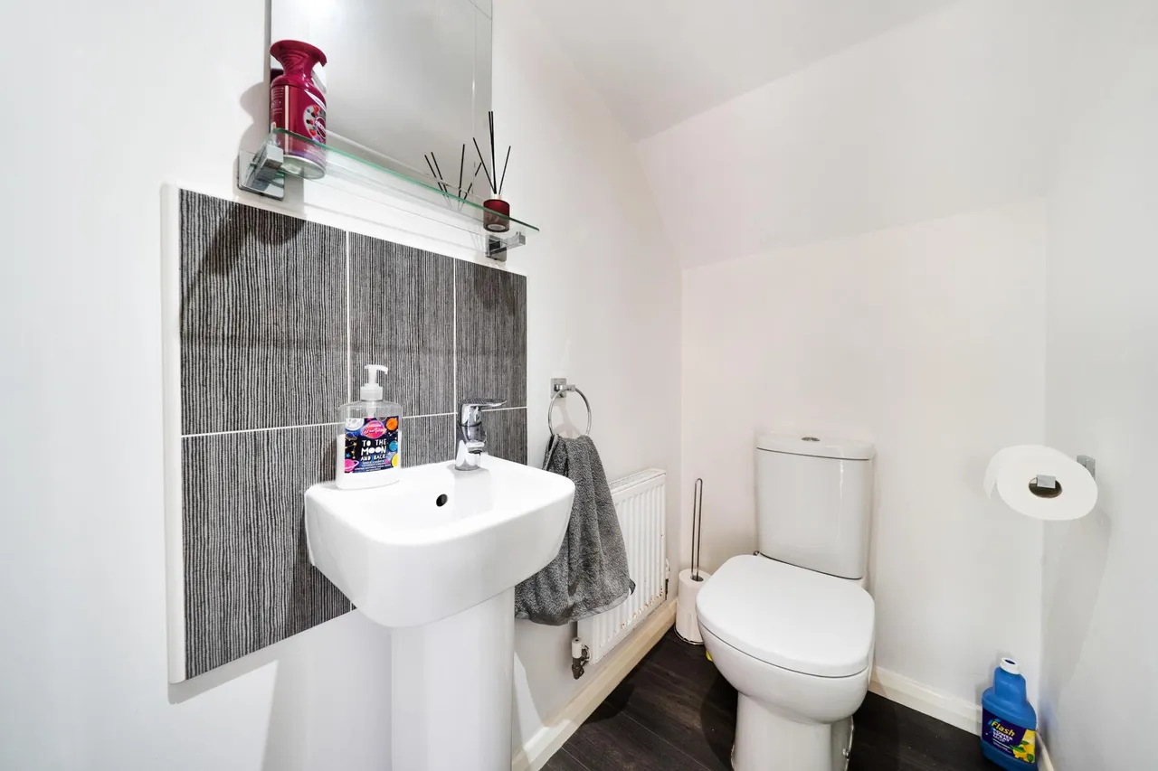 Pitsford Close, Lincoln, LN5, photo 8
