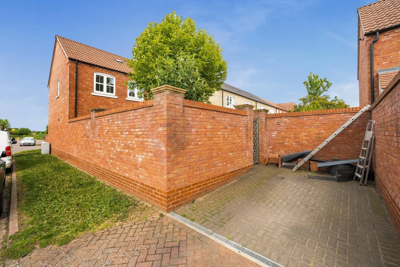 Pitsford Close, Lincoln, LN5, photo 18