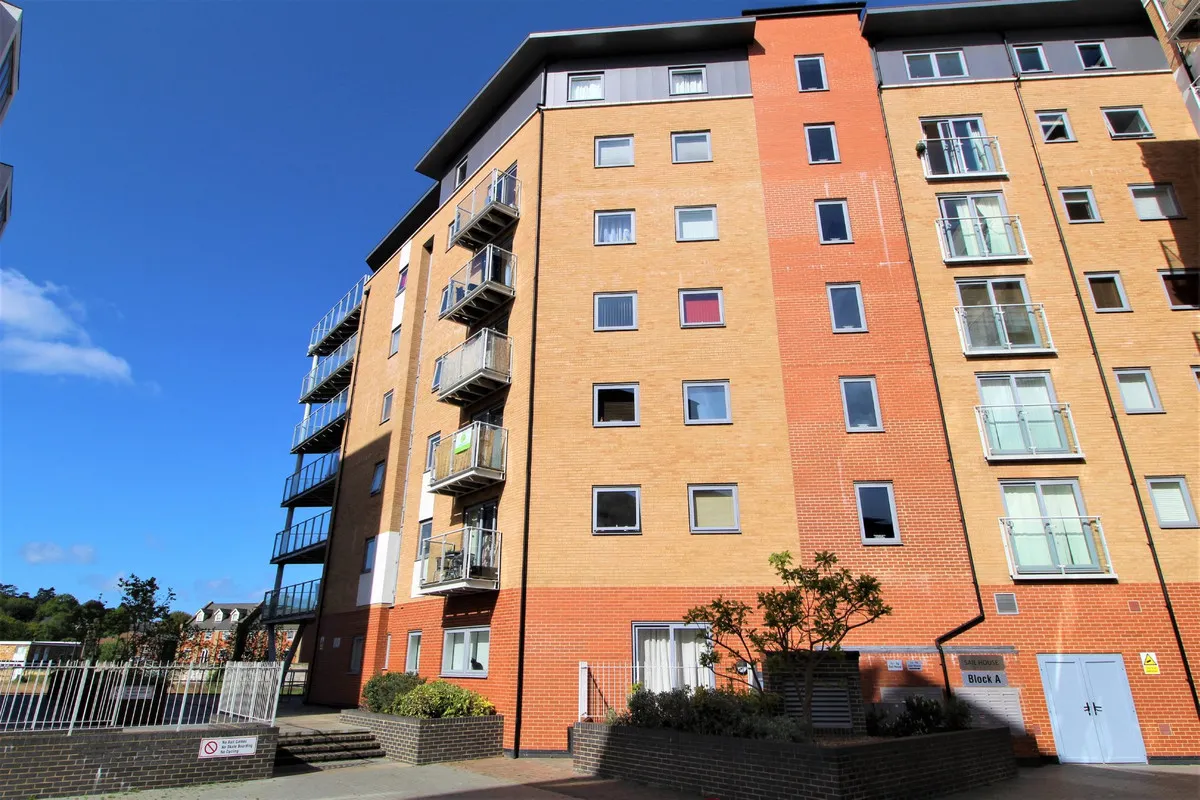 2 bed flat to rent — Ship Wharf, Colchester, CO2 8YP
