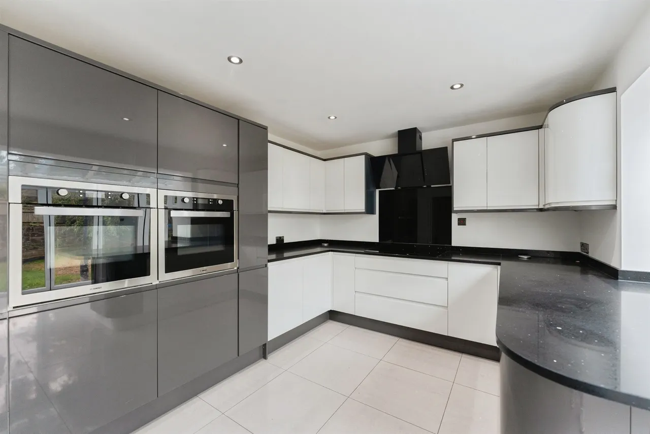 Sylvandale Grove, Wirral, CH62, photo 2