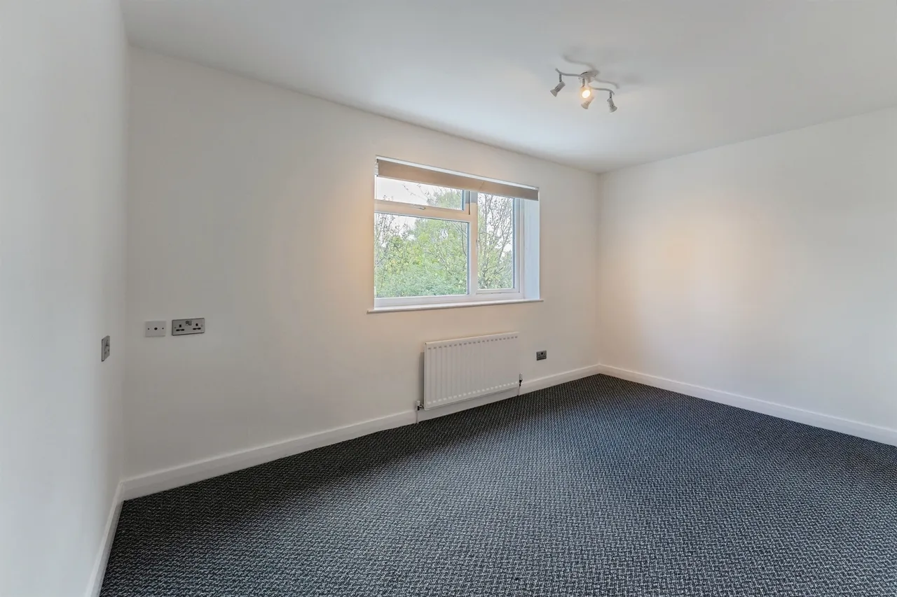 Sylvandale Grove, Wirral, CH62, photo 16
