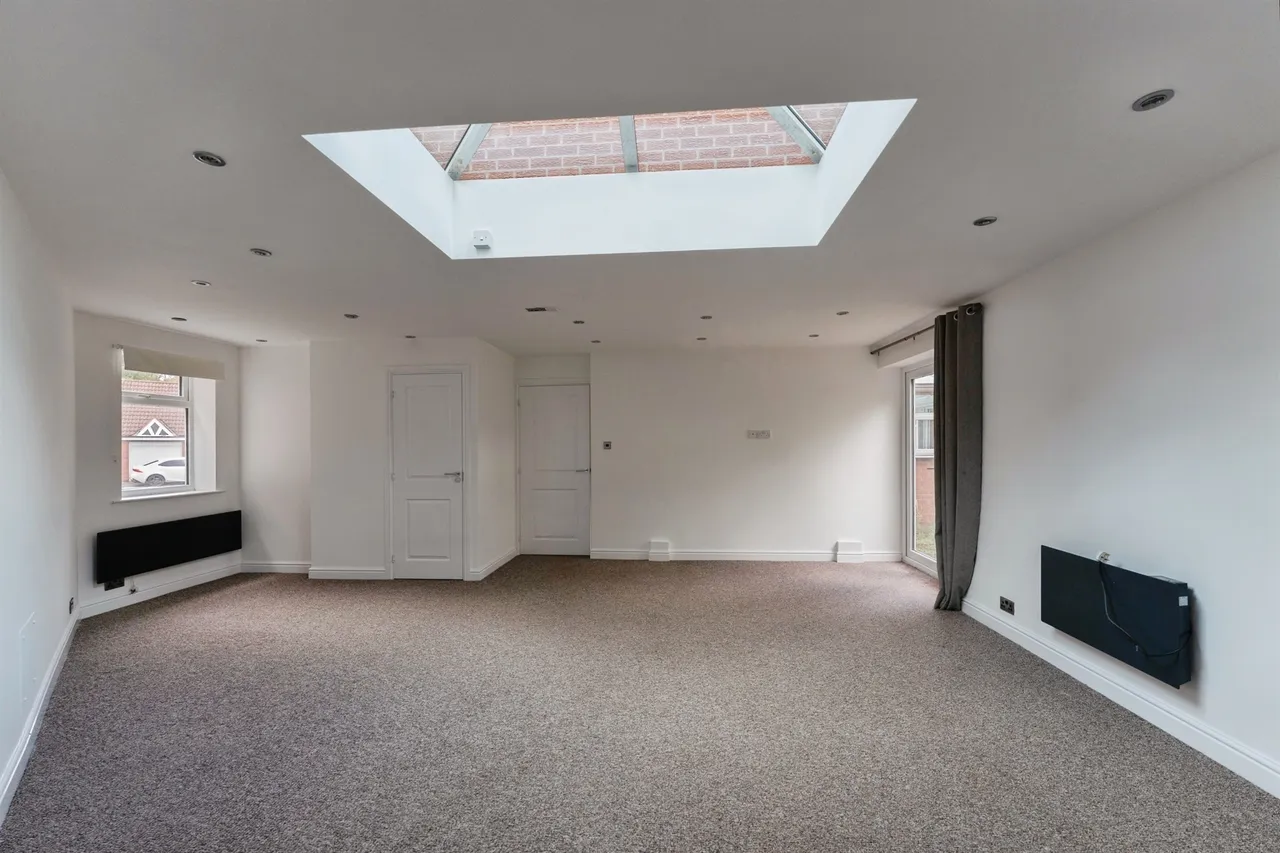 Sylvandale Grove, Wirral, CH62, photo 12