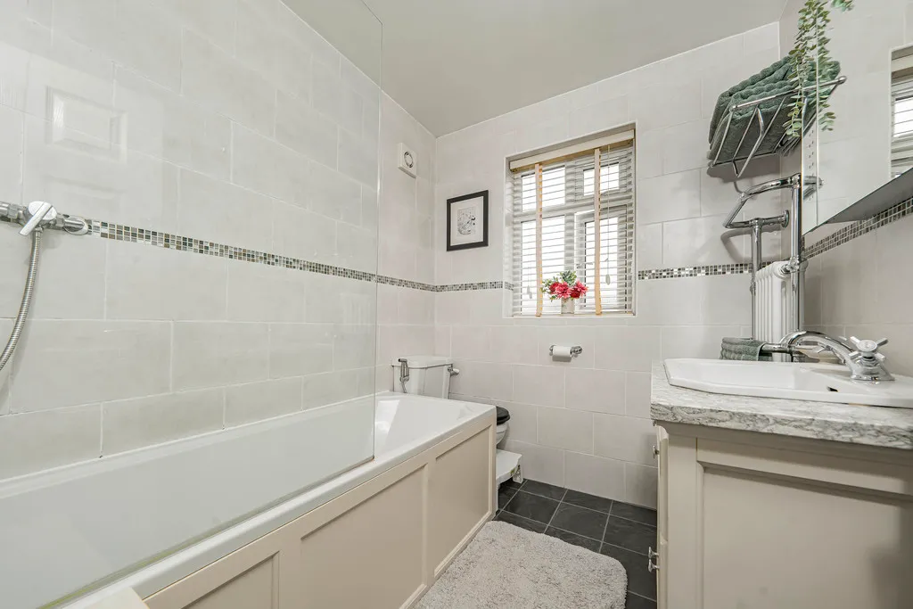 Woodcroft Crescent, Hillingdon, UB10, photo 28