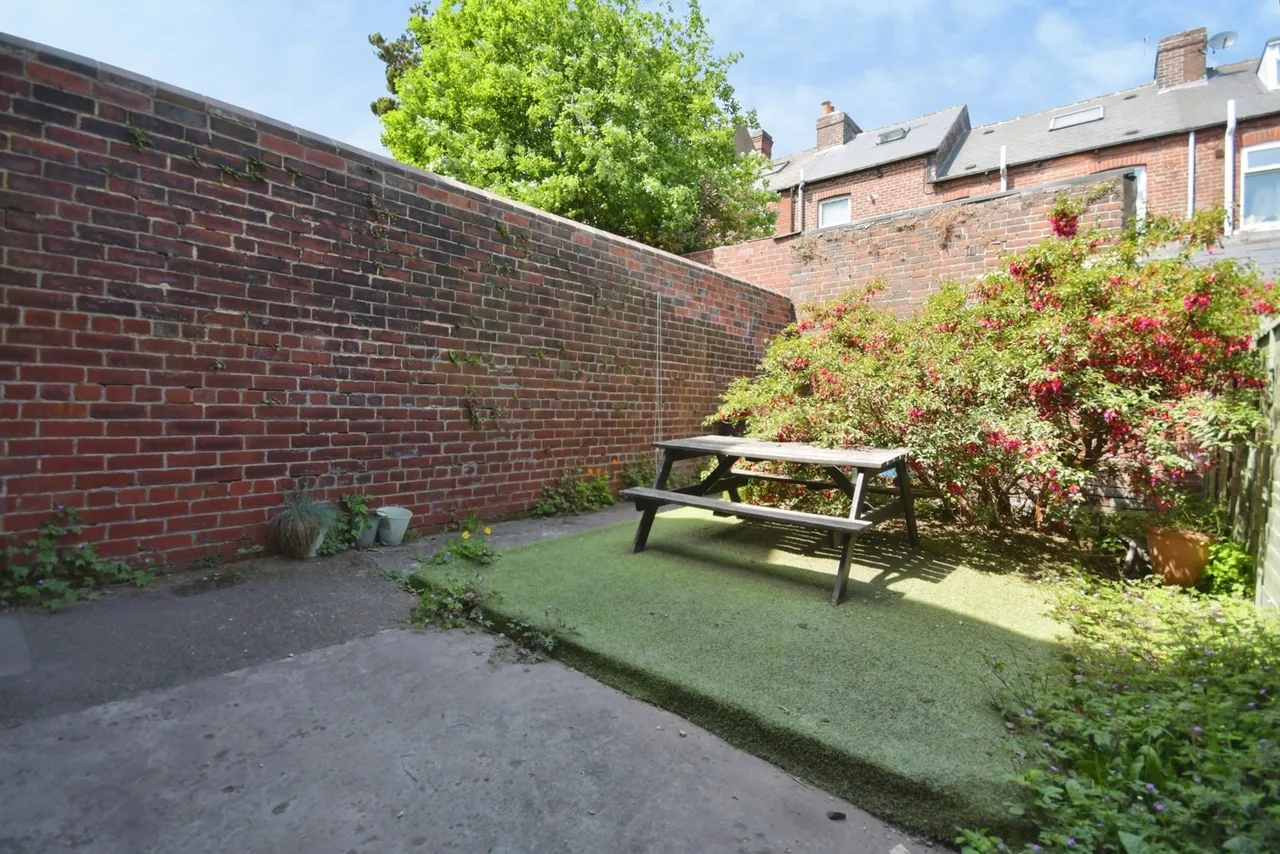 Fulmer Road, SHEFFIELD, South Yorkshire, S11, photo 5