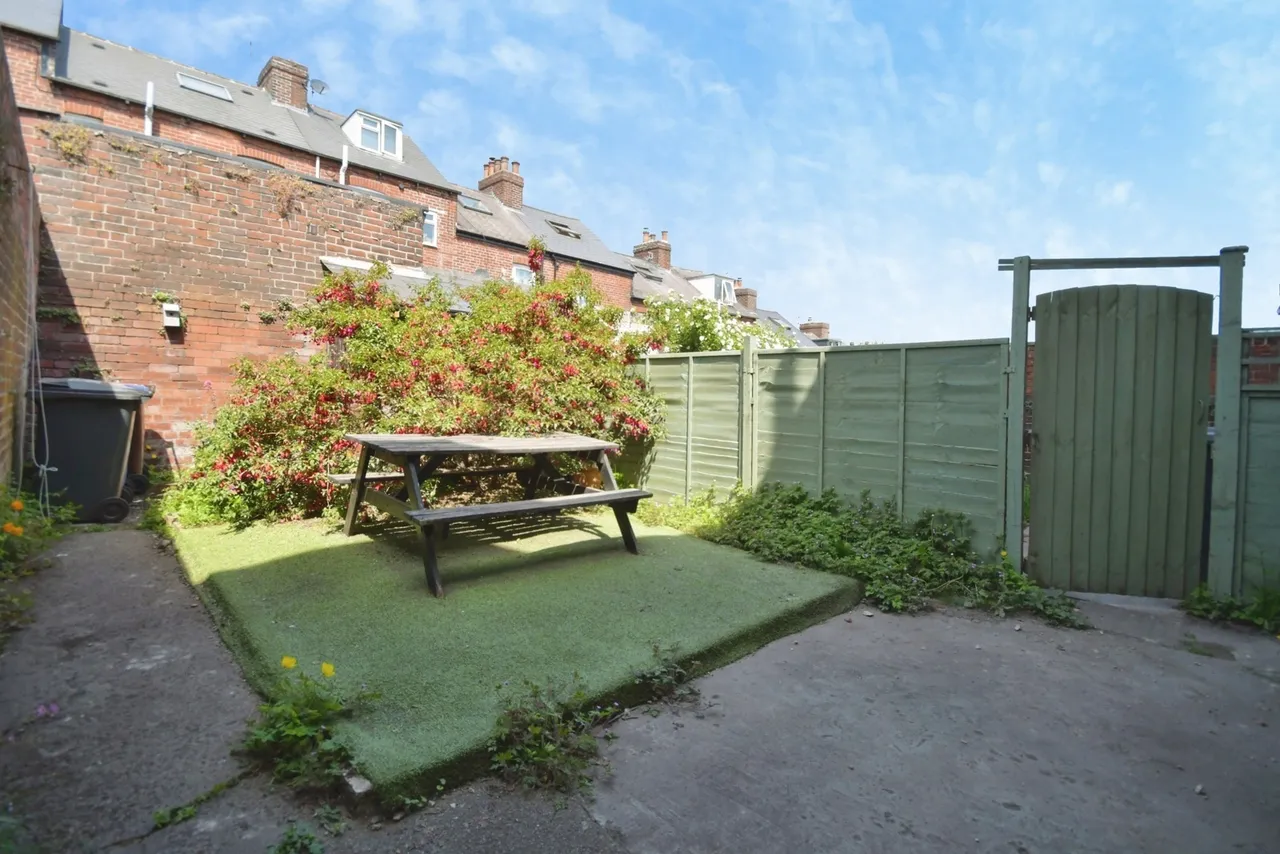 Fulmer Road, SHEFFIELD, South Yorkshire, S11, photo 20