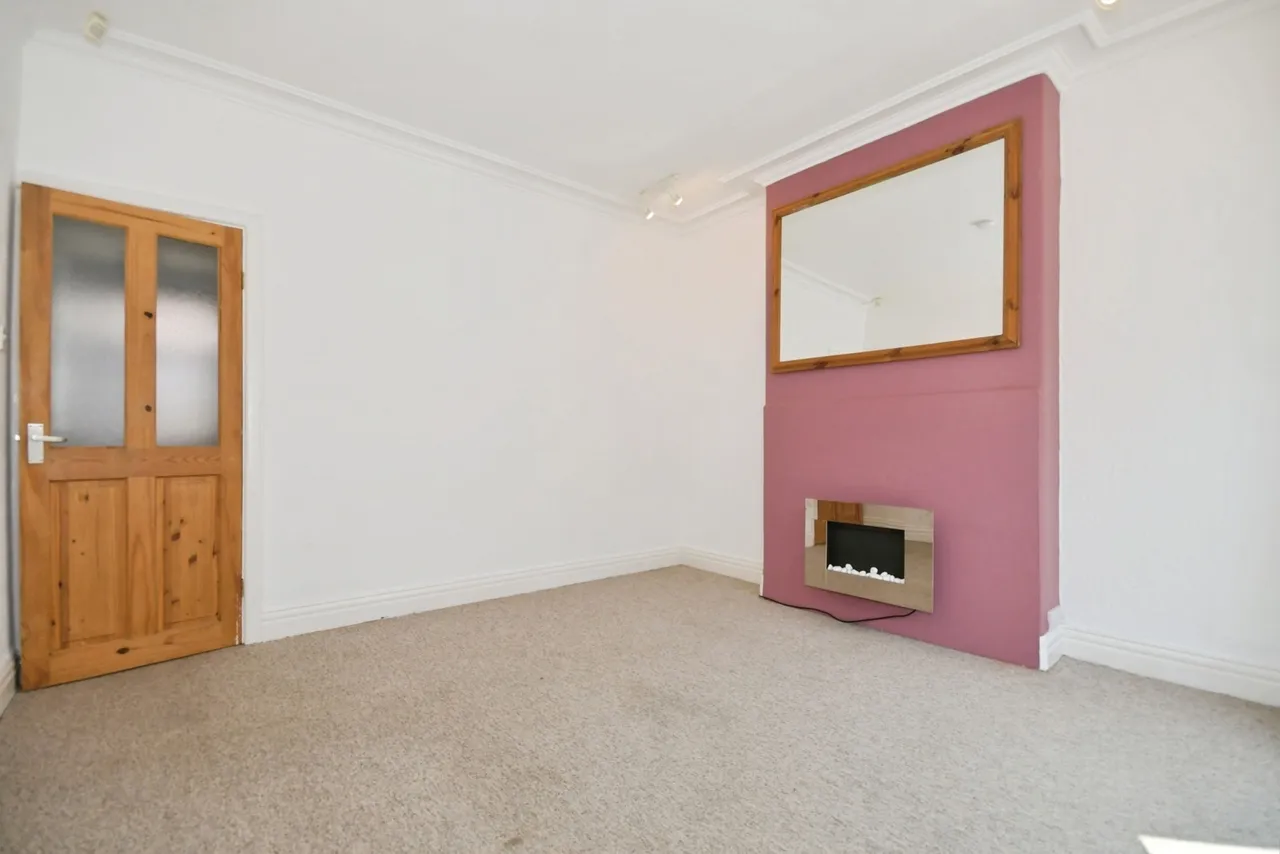 Fulmer Road, SHEFFIELD, South Yorkshire, S11, photo 11