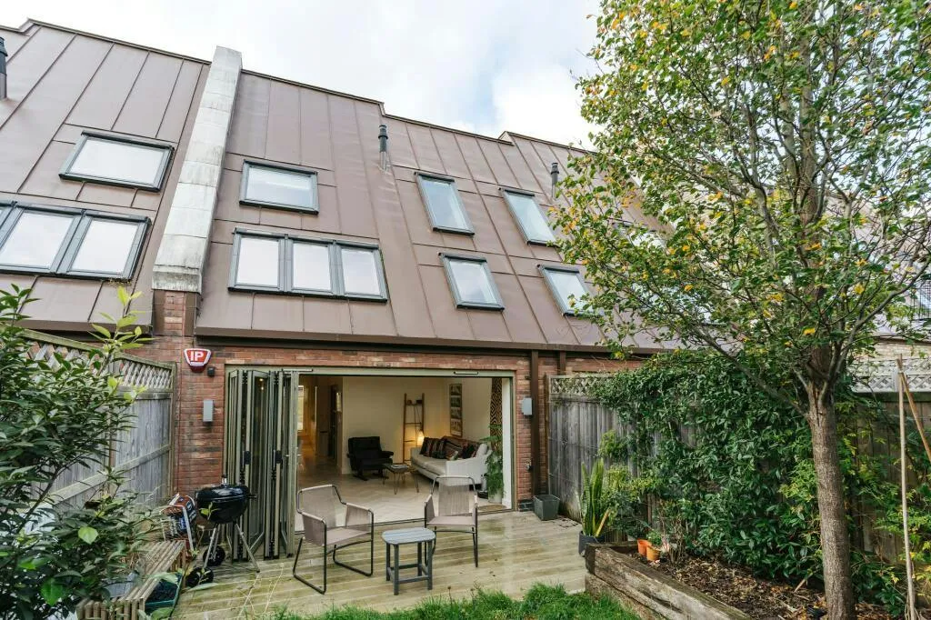 Apple Tree Road, London, N17, photo 31