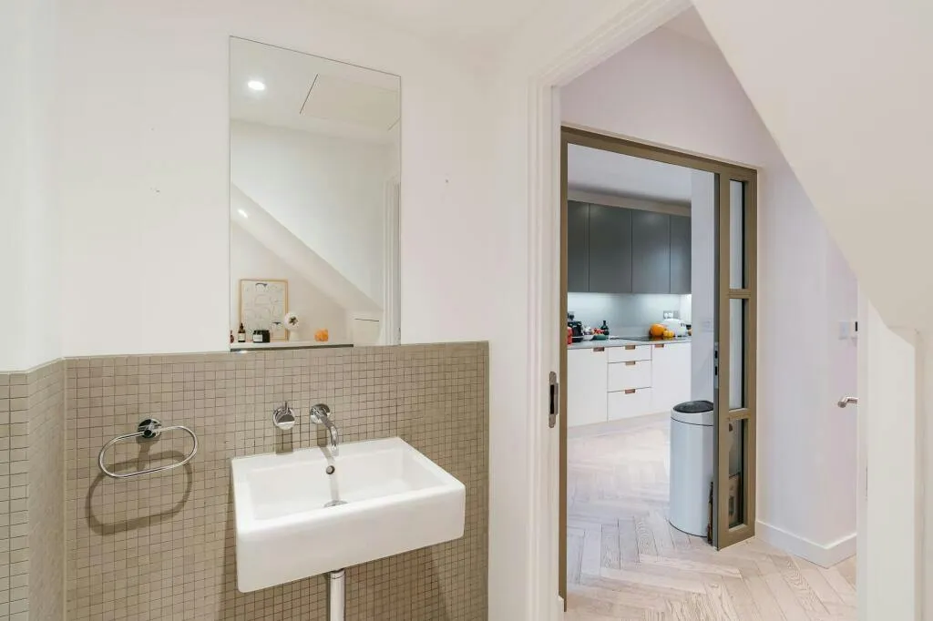 Apple Tree Road, London, N17, photo 17