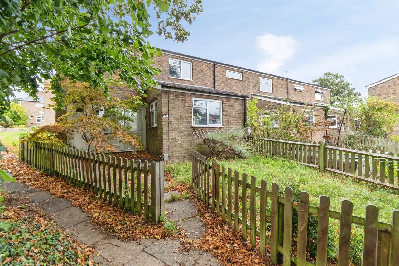 3 bed house for sale, Lonsdale Road, Stevenage, SG1