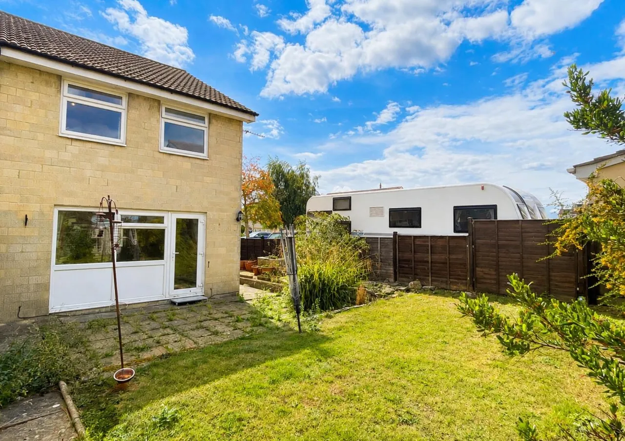 Wyville Road, Frome, Somerset BA11 2BS, photo 22