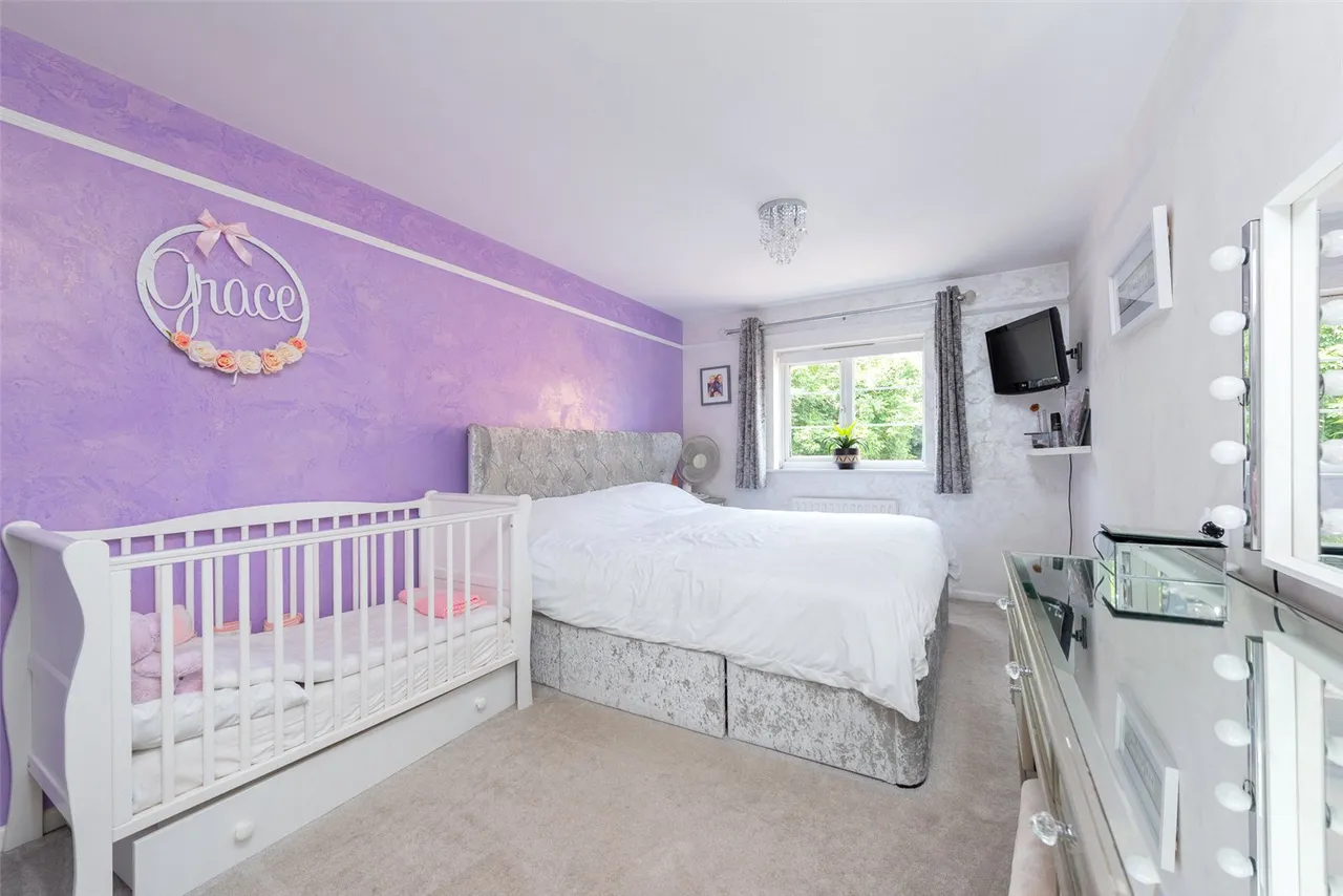 The Shrubbery, Farnborough, GU14 0RQ, photo 6