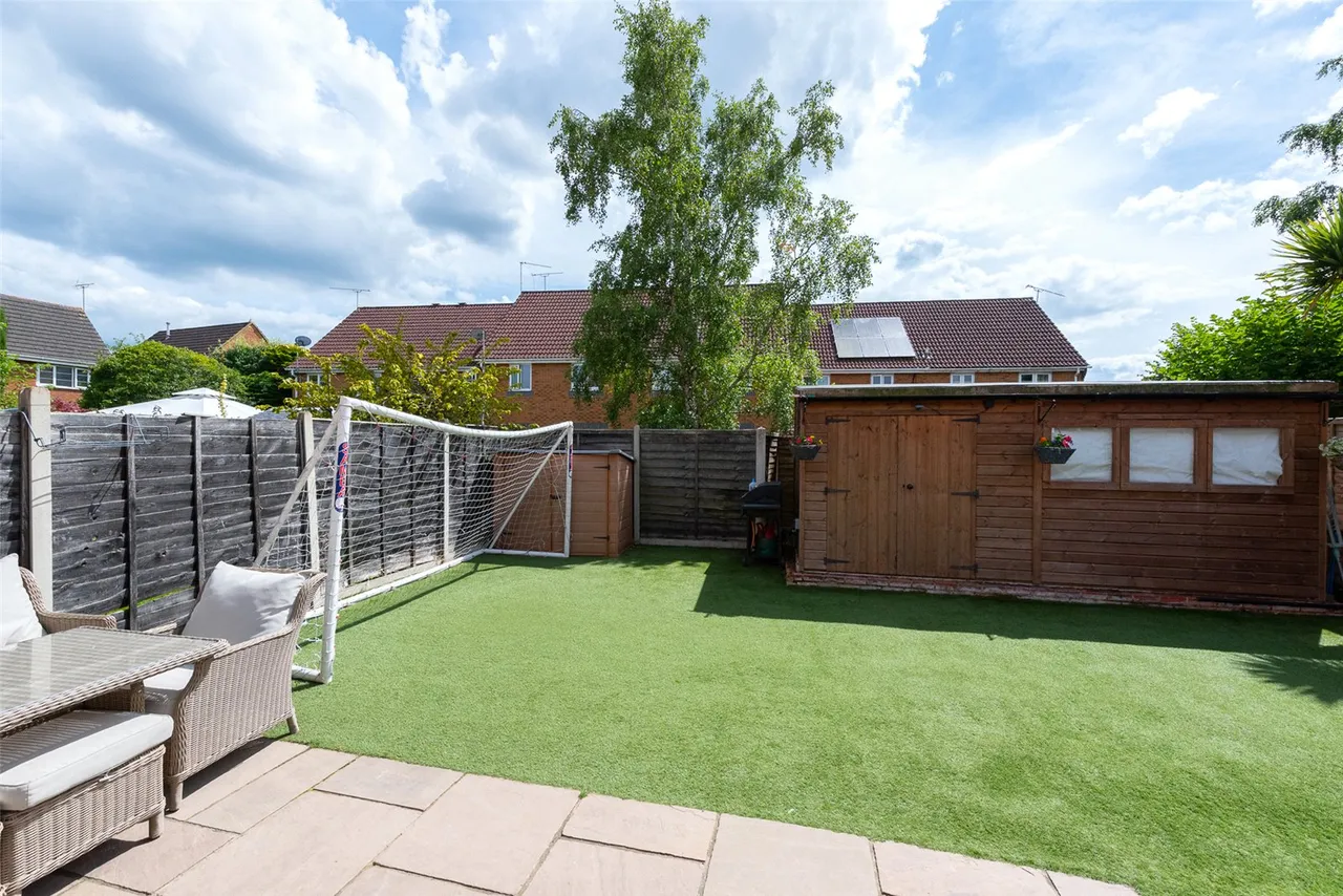 The Shrubbery, Farnborough, GU14 0RQ, photo 5