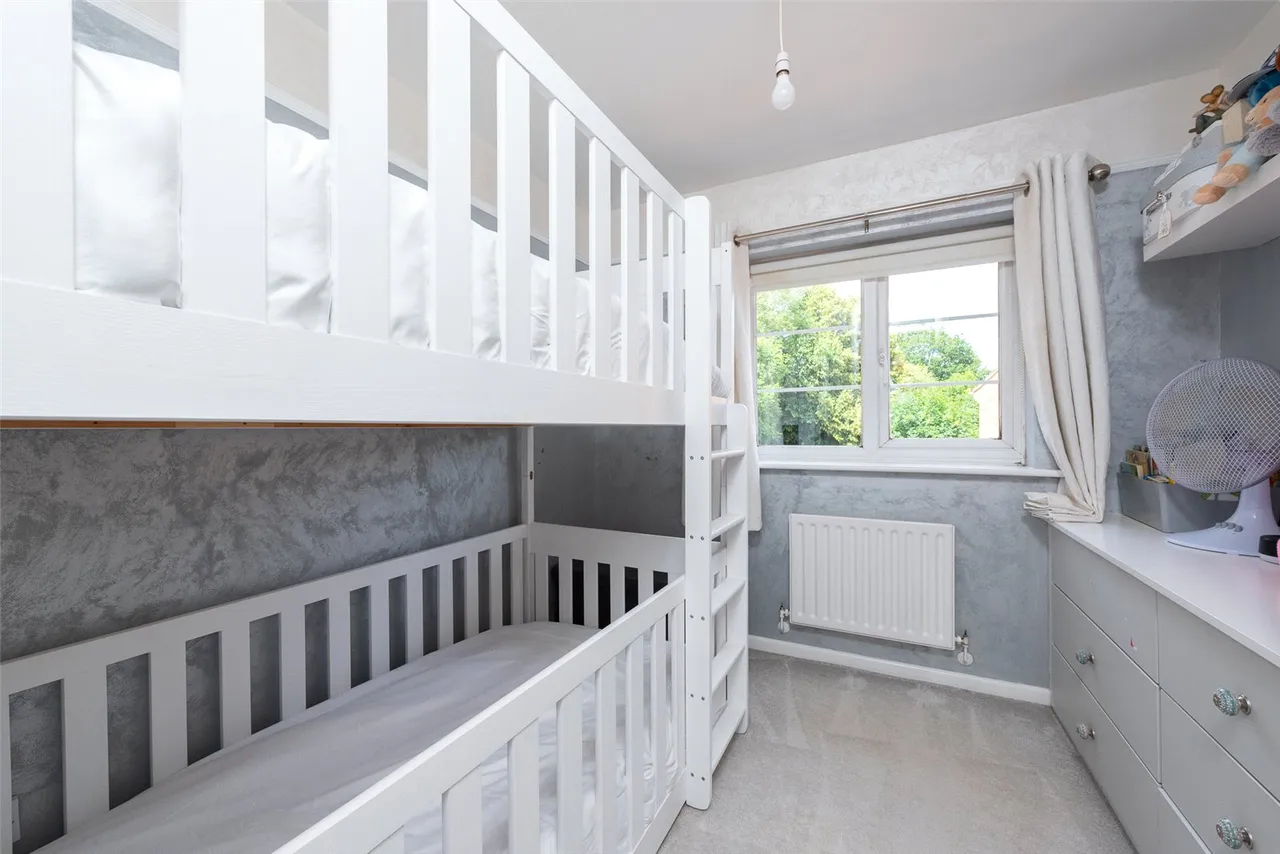 The Shrubbery, Farnborough, GU14 0RQ, photo 10