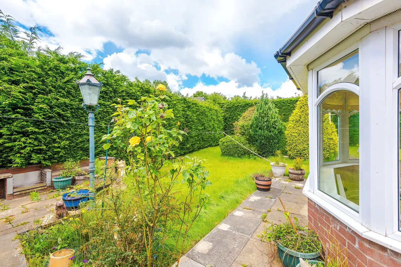 Weir Lane, Woolston, Warrington, Warrington, WA1 4QQ, photo 31