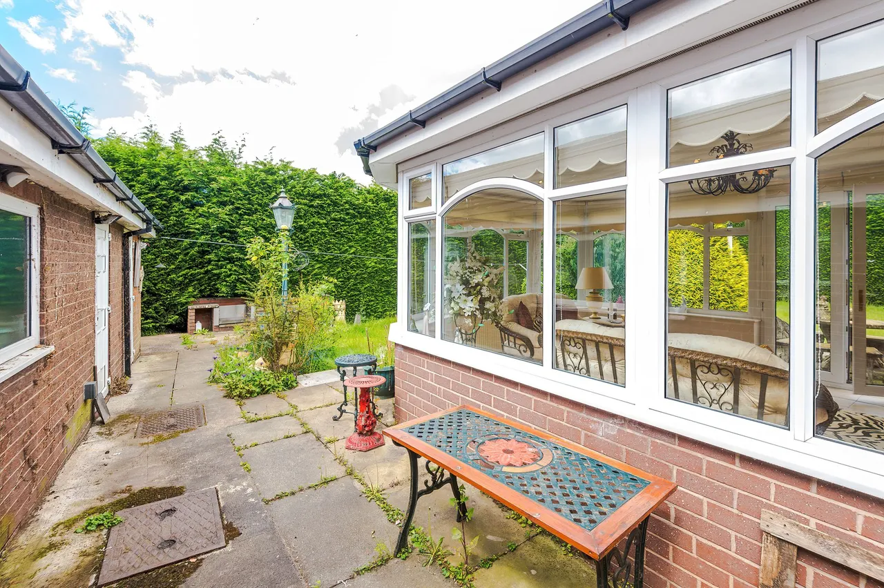 Weir Lane, Woolston, Warrington, Warrington, WA1 4QQ, photo 29