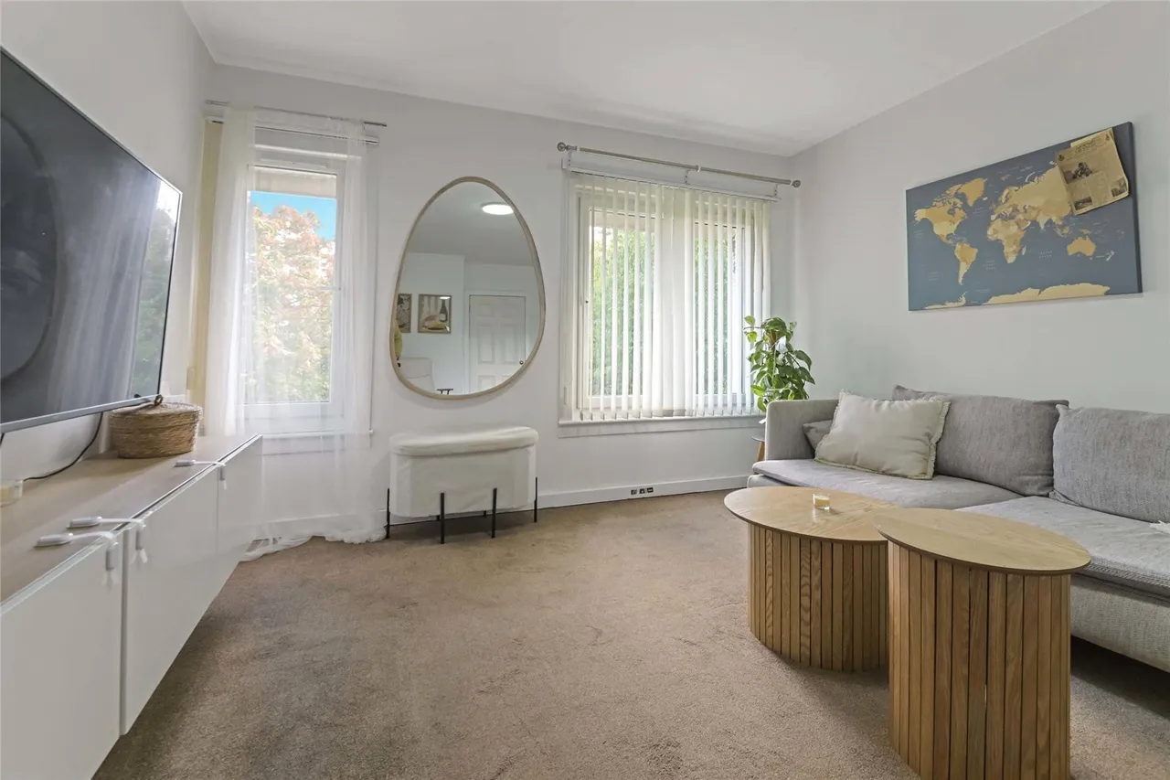 Lochiel Lane, Rutherglen, G73, photo 9