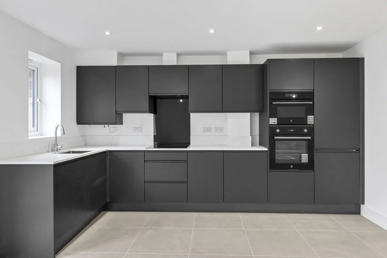 Halis Court, Hale Village, Liverpool, Liverpool, L24 4BF, photo 3