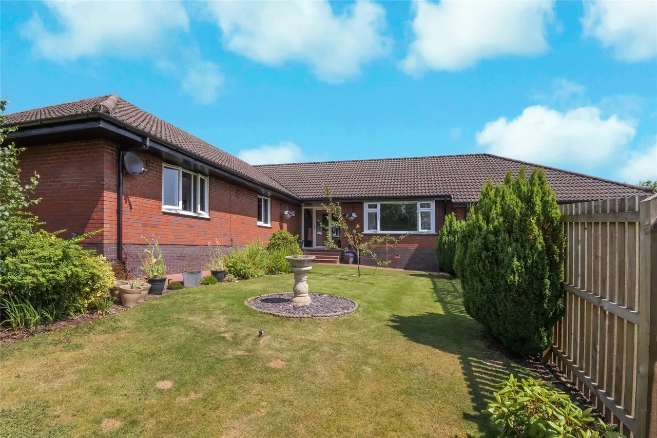 Wishaw, North Lanarkshire, ML2, photo 28