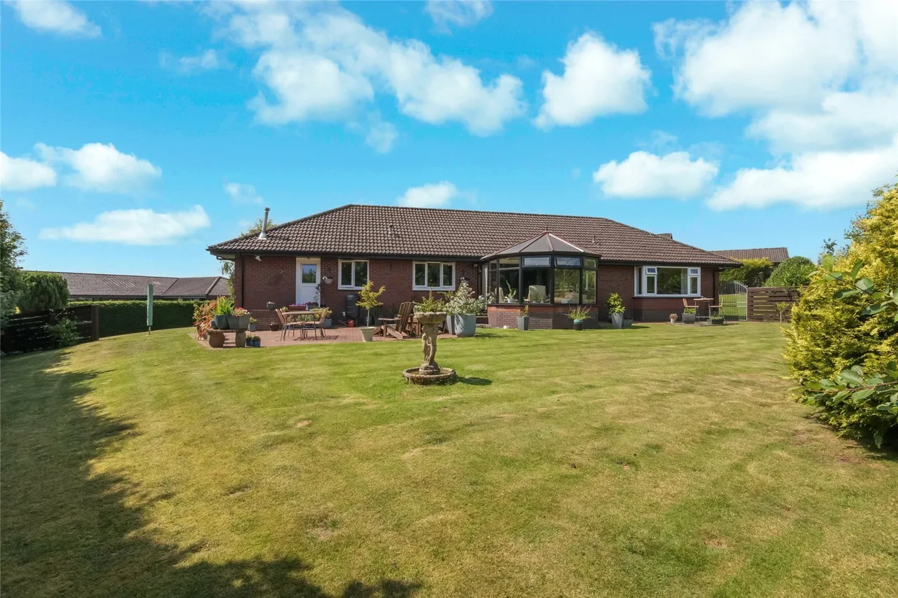 Wishaw, North Lanarkshire, ML2, photo 29