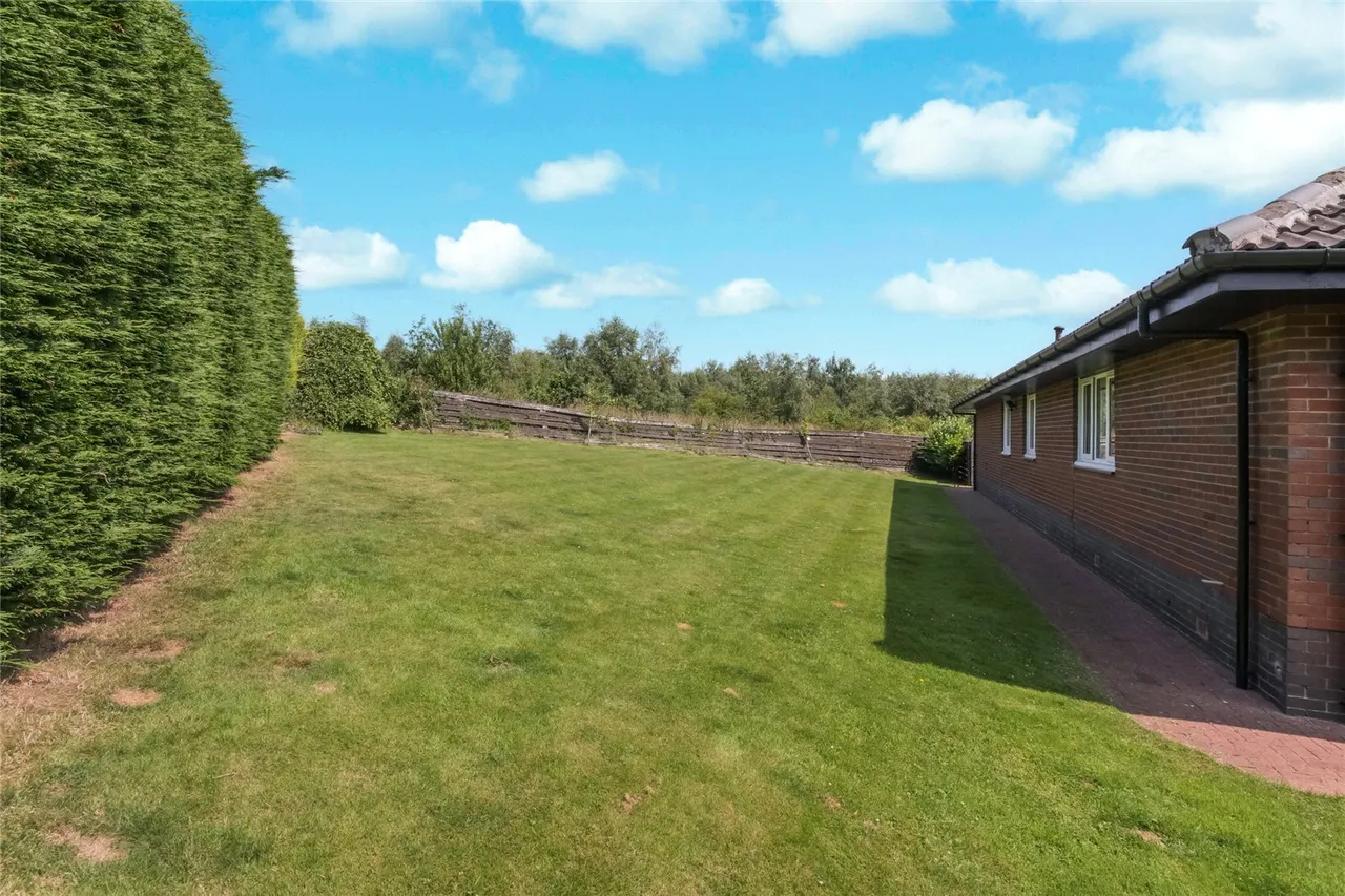 Wishaw, North Lanarkshire, ML2, photo 25