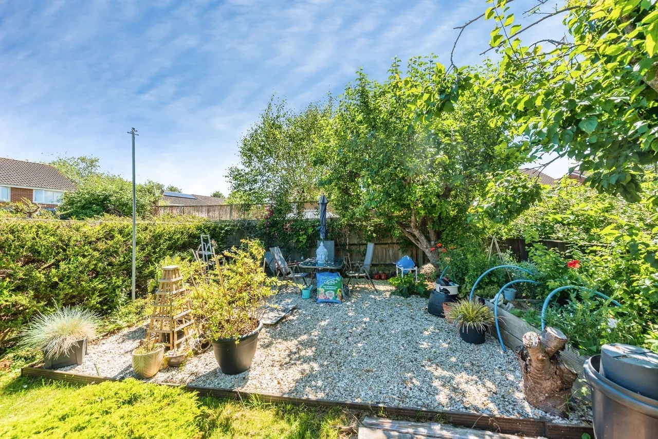 Wills Avenue, SWINDON, Wiltshire, SN1, photo 12