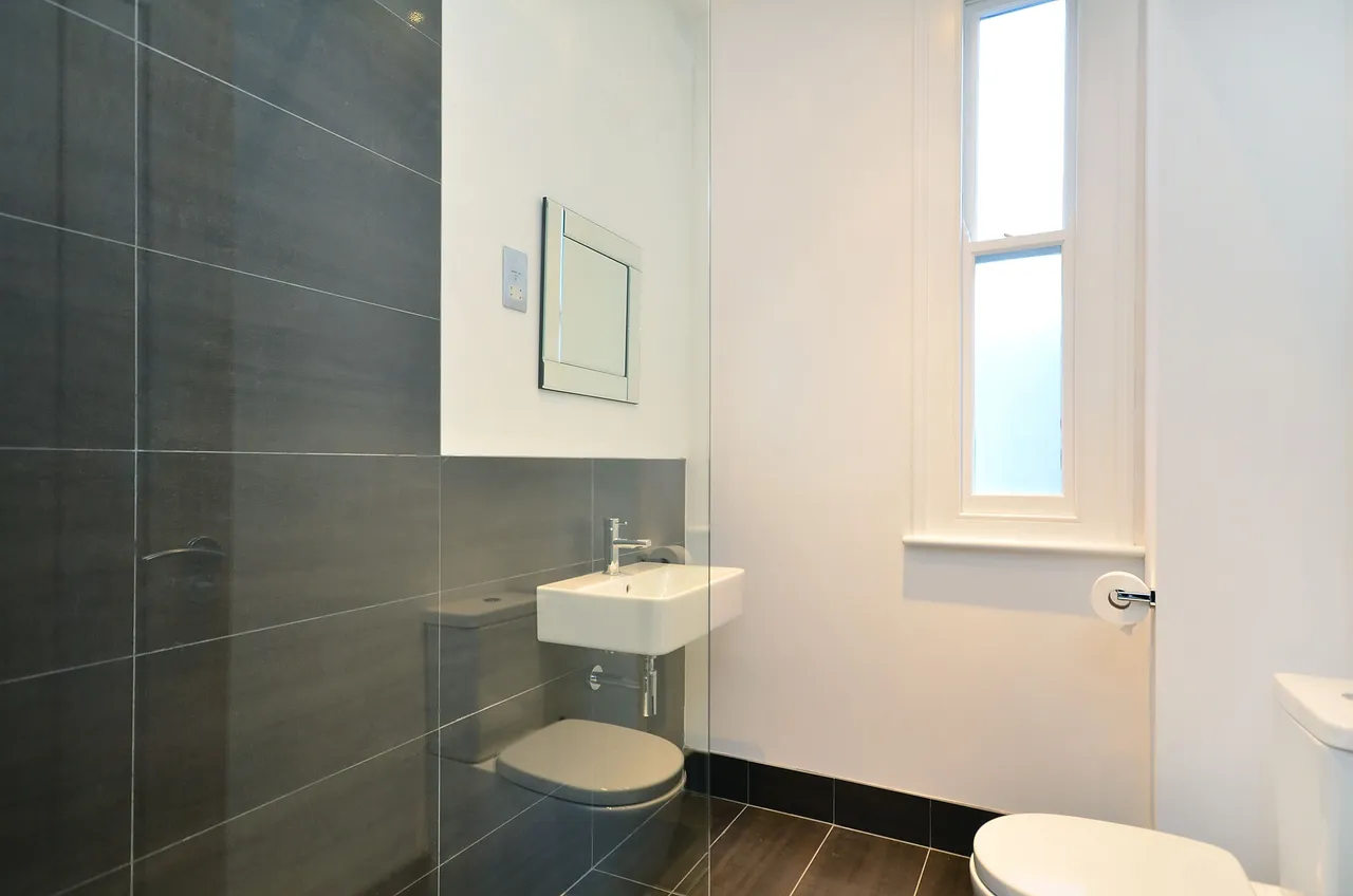London, WC1X, photo 3