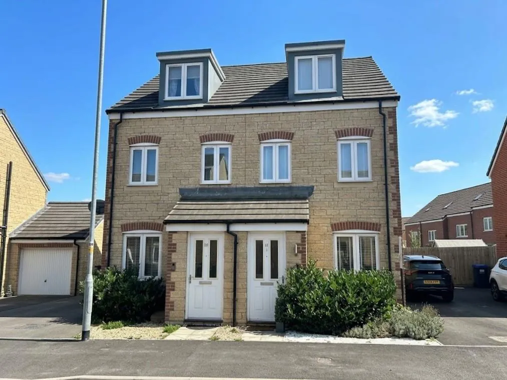 3 bed house for sale, Gainey Gardens, Chippenham, SN15