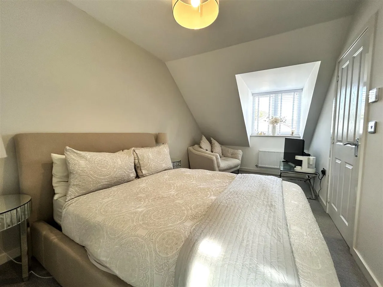 Gainey Gardens, Chippenham, SN15, photo 10