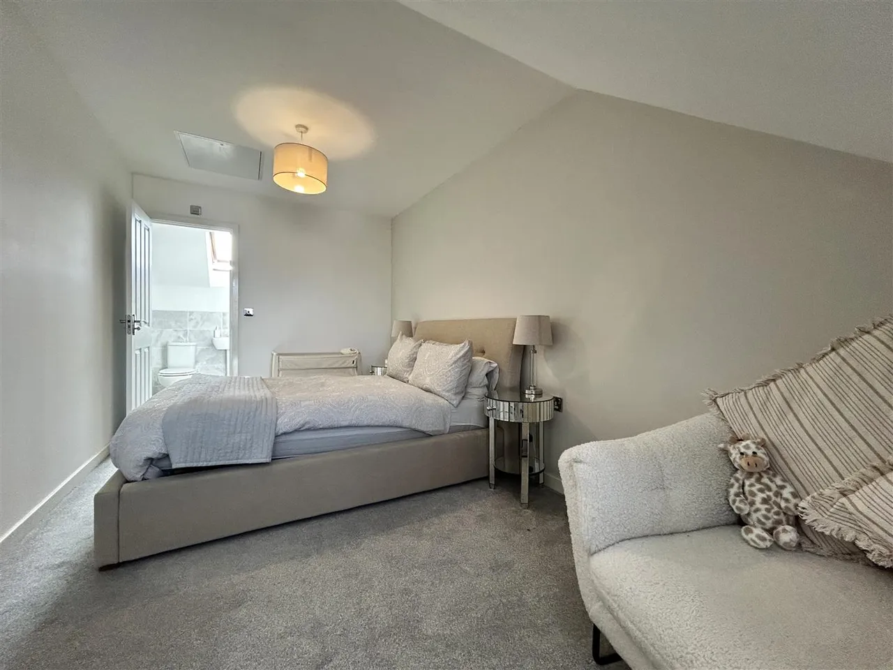 Gainey Gardens, Chippenham, SN15, photo 11