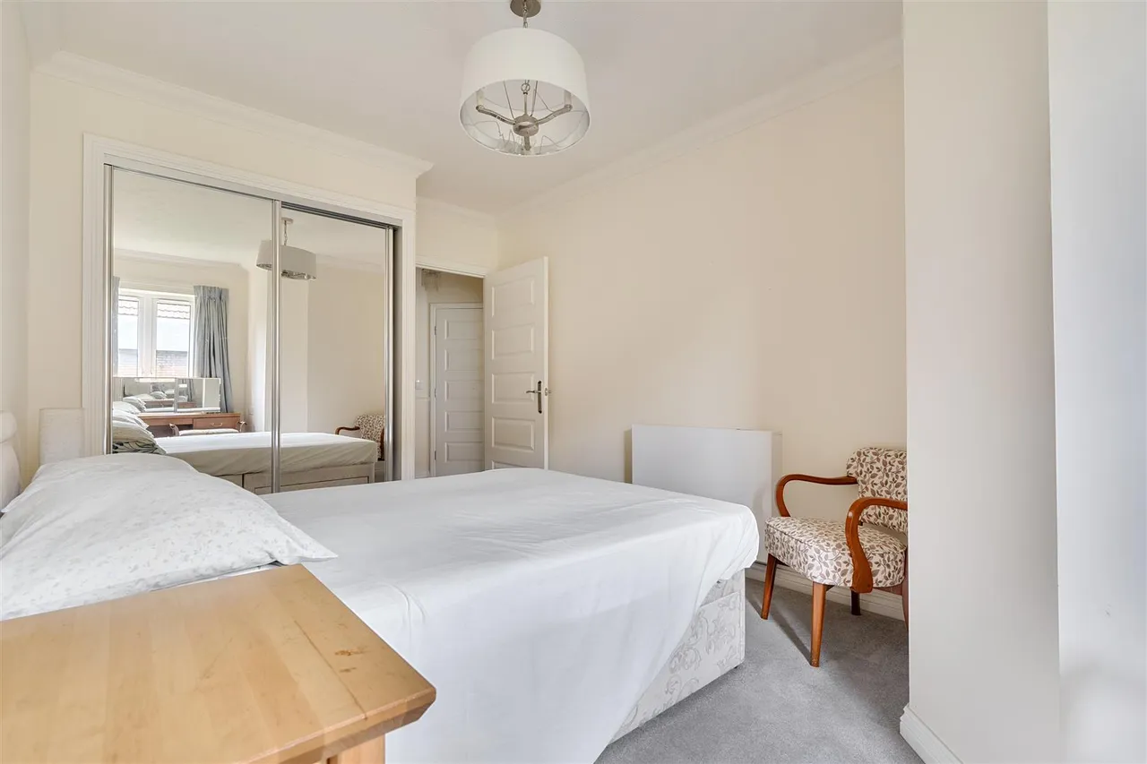 West Street, Wells, BA5, photo 9