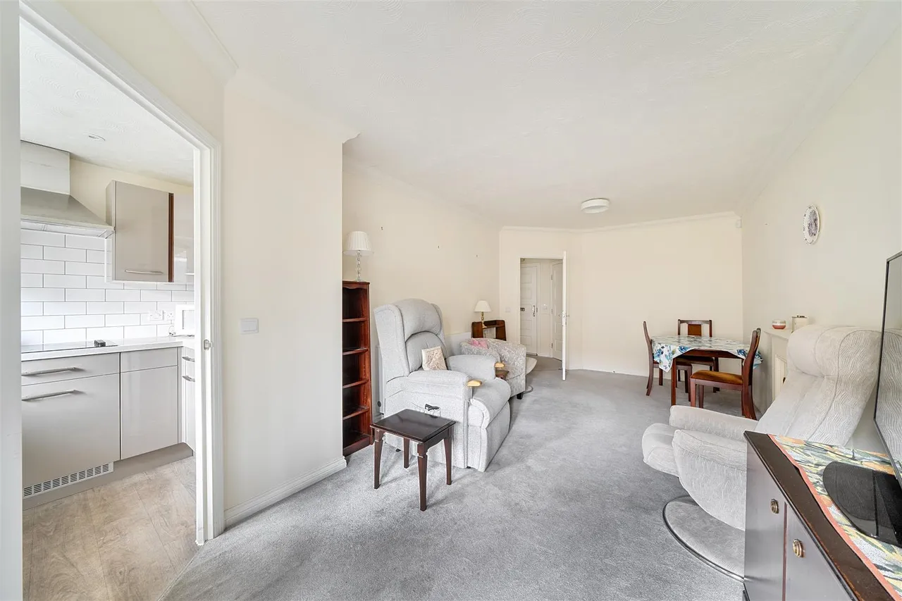 West Street, Wells, BA5, photo 4