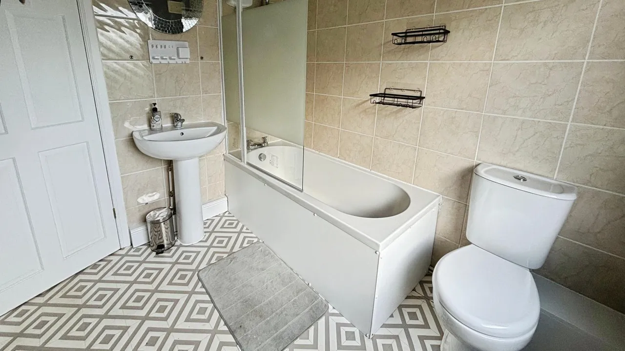 Aylestone Road, Aylestone, Leicester, LE2, photo 9