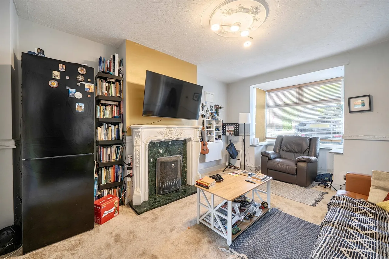 Parkeston Crescent, Birmingham, B44, photo 3
