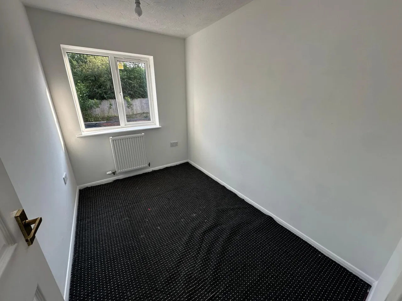 Stirling Close, Church Gresley, DE11, photo 7
